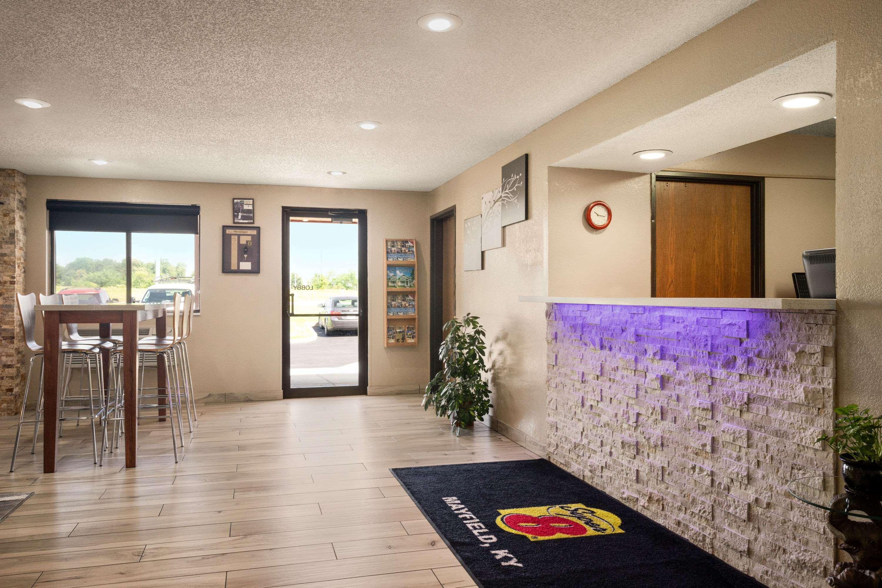 Super 8 By Wyndham Mayfield Exterior foto